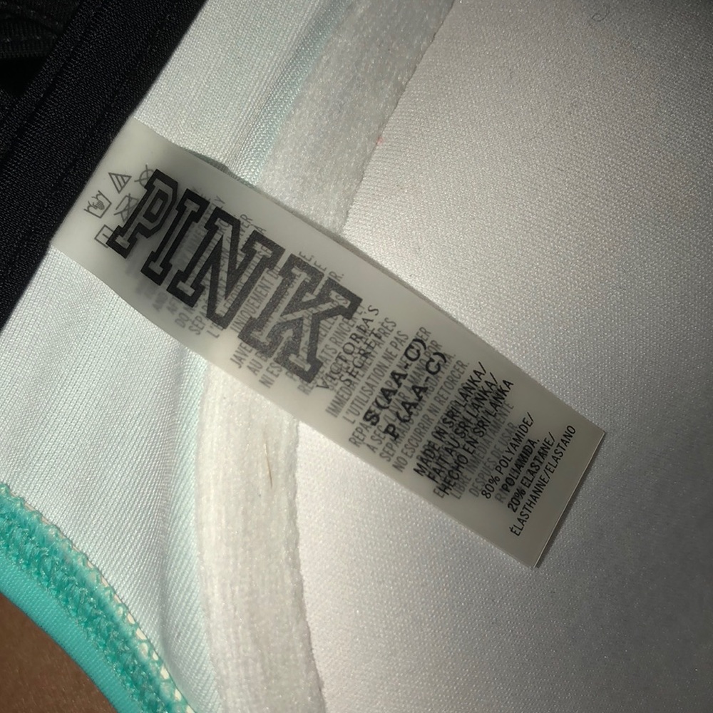 Bikini bundle - Picture 6 of 7